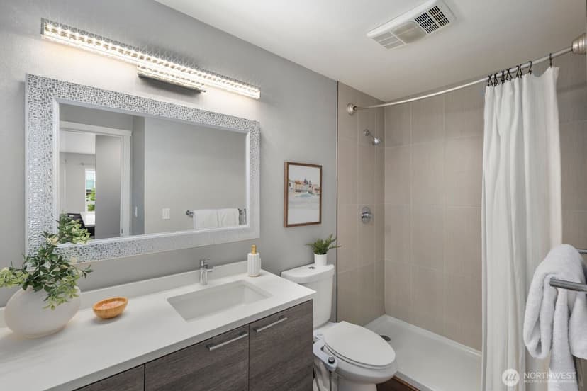Property photo for 952 100th Avenue NE #237, Bellevue photo 21