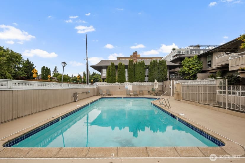 Property photo for 952 100th Avenue NE #237, Bellevue photo 26