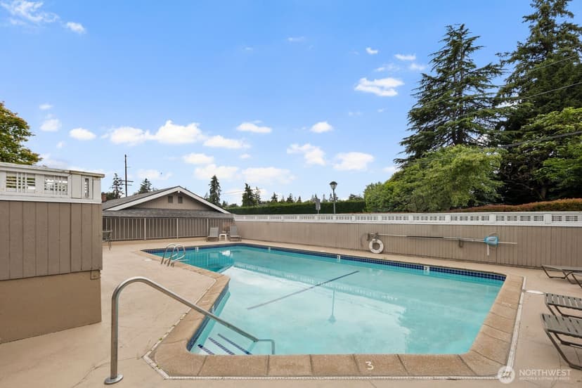 Property photo for 952 100th Avenue NE #237, Bellevue photo 27