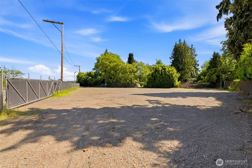 Property photo for 6722 River Road E, Puyallup photo 33