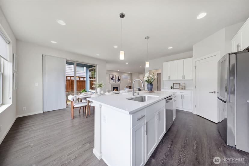 Property photo for 287 SW 97th Place, Seattle photo 12