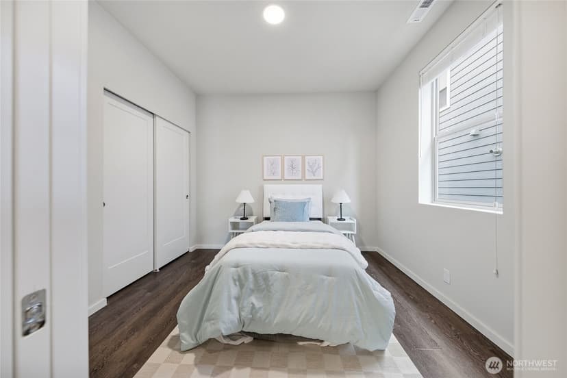Property photo for 287 SW 97th Place, Seattle photo 15