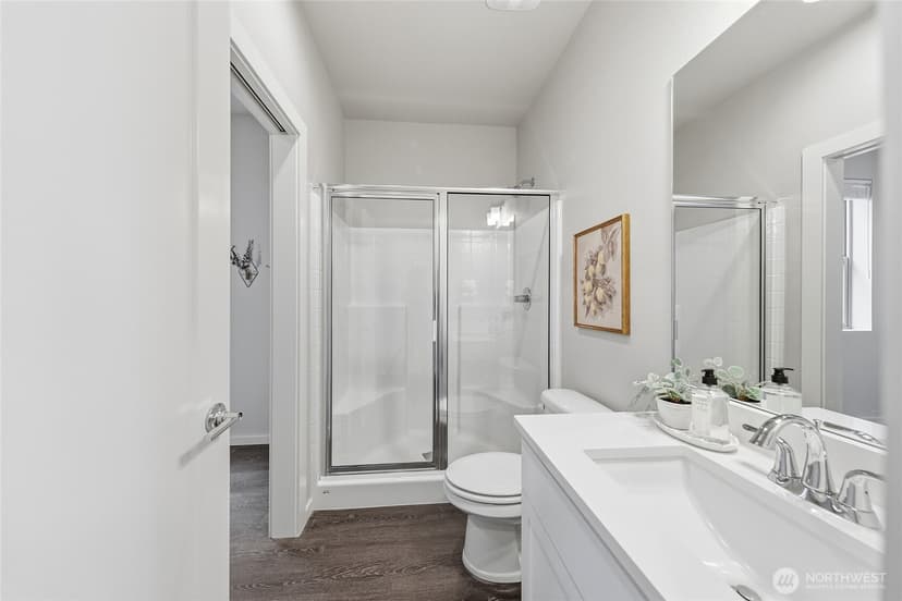 Property photo for 287 SW 97th Place, Seattle photo 13