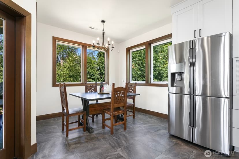 Property photo for 18917 9th Street E, Lake Tapps photo 9