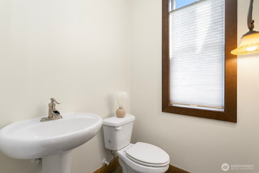 Property photo for 18917 9th Street E, Lake Tapps photo 13