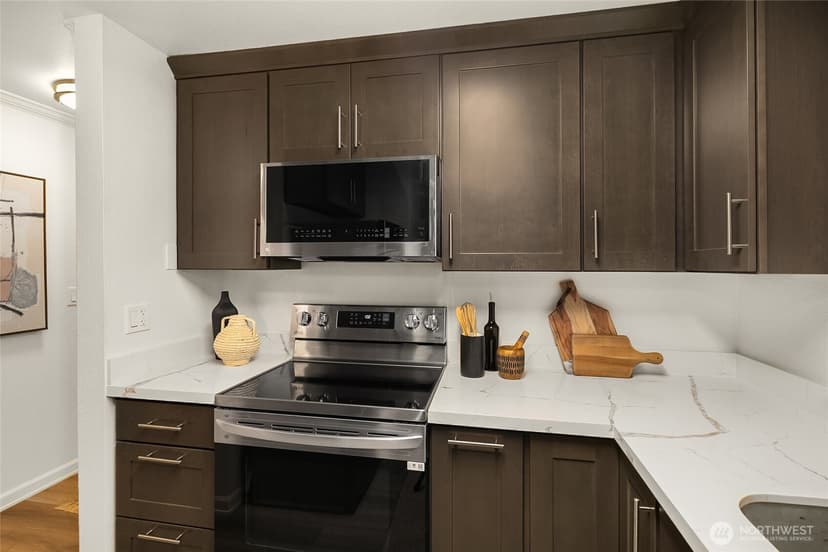 Property photo for 11114 NE 125th Lane #G227, Kirkland photo 10