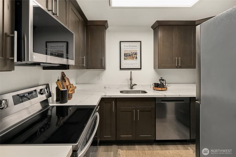 Property photo for 11114 NE 125th Lane #G227, Kirkland photo 8