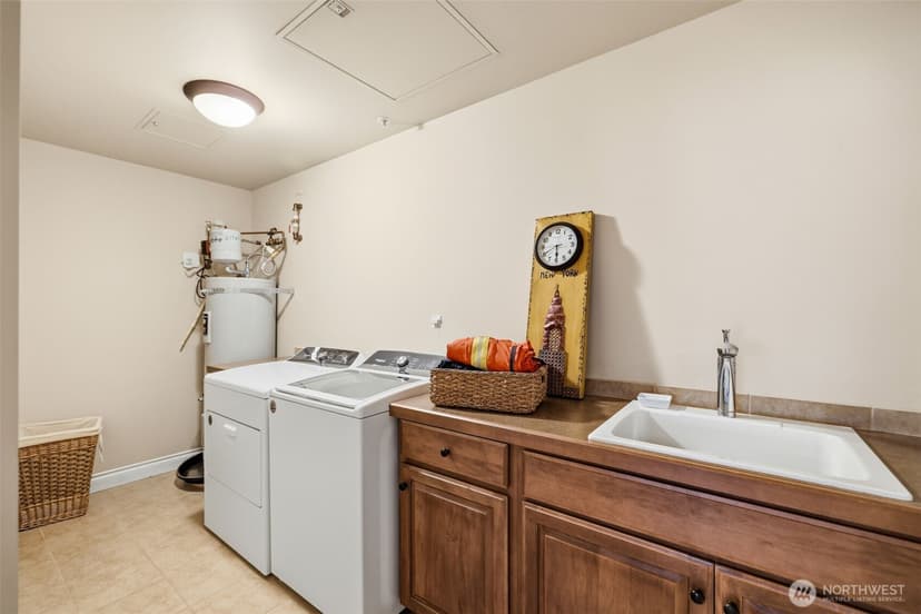 Property photo for 505 Broadway #604, Tacoma photo 26