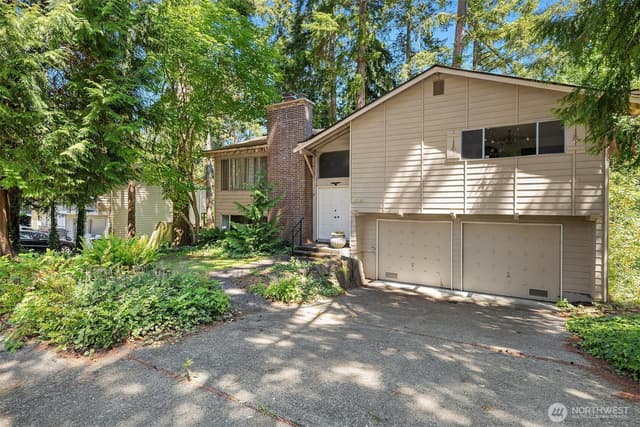 Property photo for 8108 138th Avenue NE, Redmond photo 4