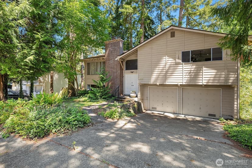 Property photo for 8108 138th Avenue NE, Redmond photo 4