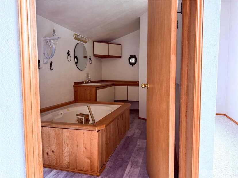Property photo for 359 Otsego Street SW, Ocean Shores photo 16