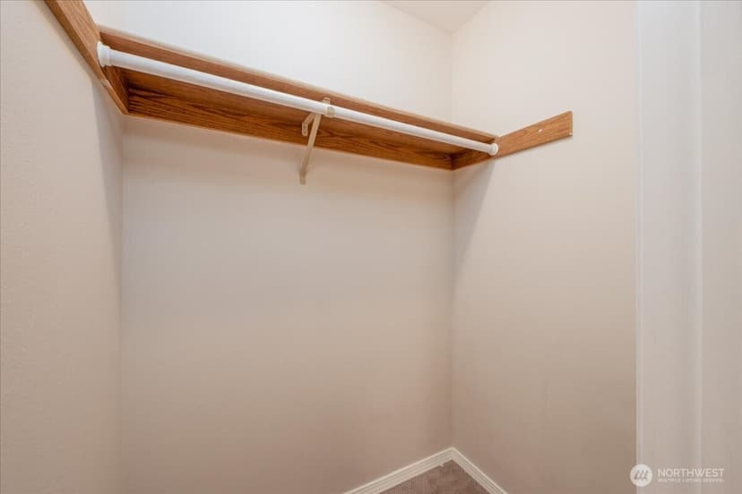 Property photo for 1000 NE 88th Street #304, Seattle photo 12