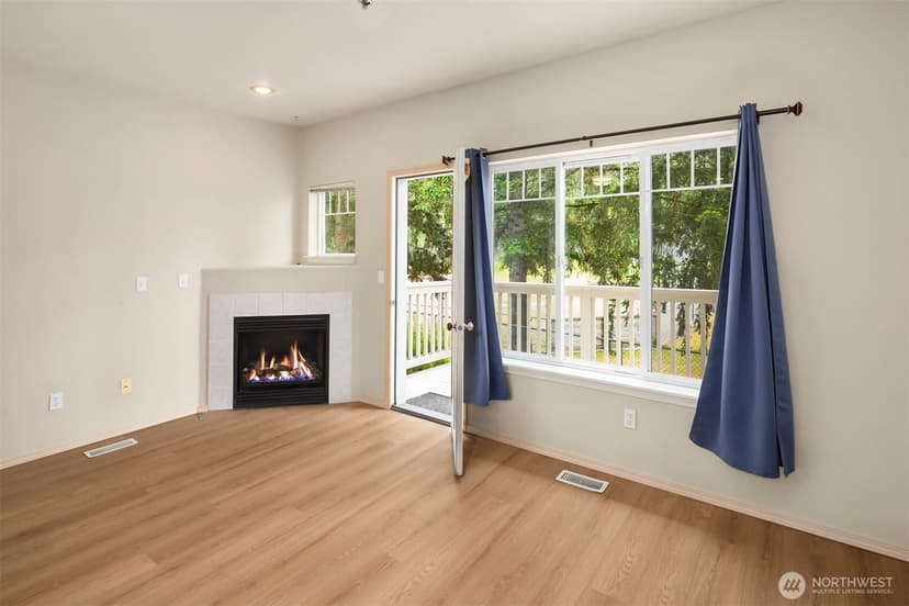 Property photo for 1006 37th Street SE #B, Auburn photo 4