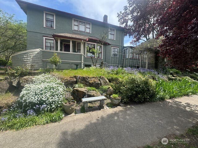 Property photo for 23 W Boston Street, Seattle