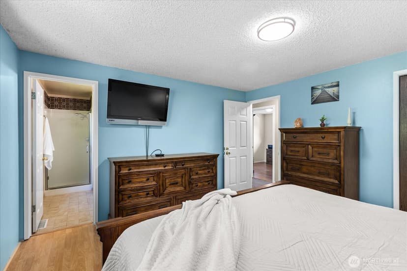 Property photo for 17631 69th Place W, Edmonds photo 15