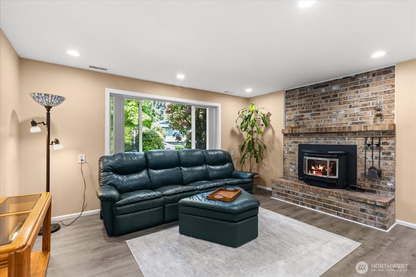 Property photo for 17631 69th Place W, Edmonds photo 23
