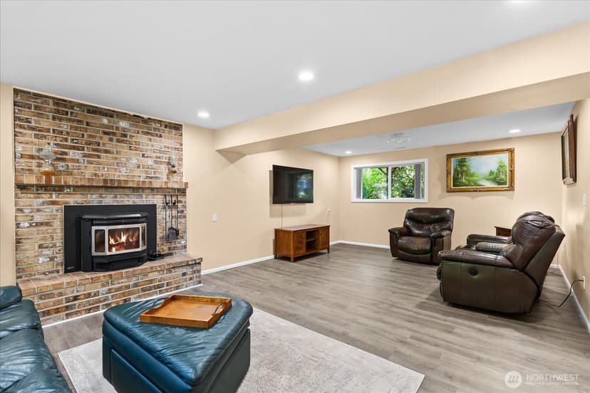 Property photo for 17631 69th Place W, Edmonds photo 24