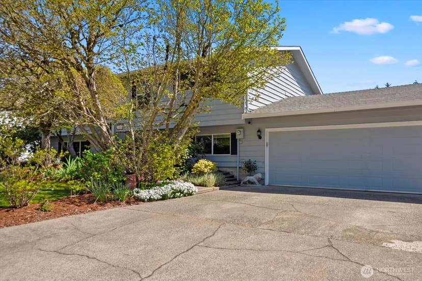 Property photo for 17631 69th Place W, Edmonds photo 3