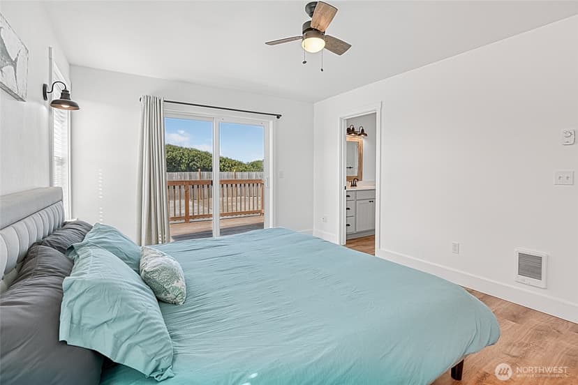 Property photo for 1255 Channel Avenue SW, Ocean Shores photo 24