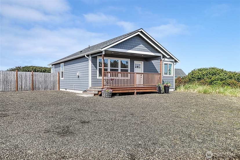Property photo for 1255 Channel Avenue SW, Ocean Shores photo 3