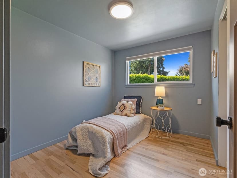 Property photo for 18014 110th Place SE, Renton photo 17