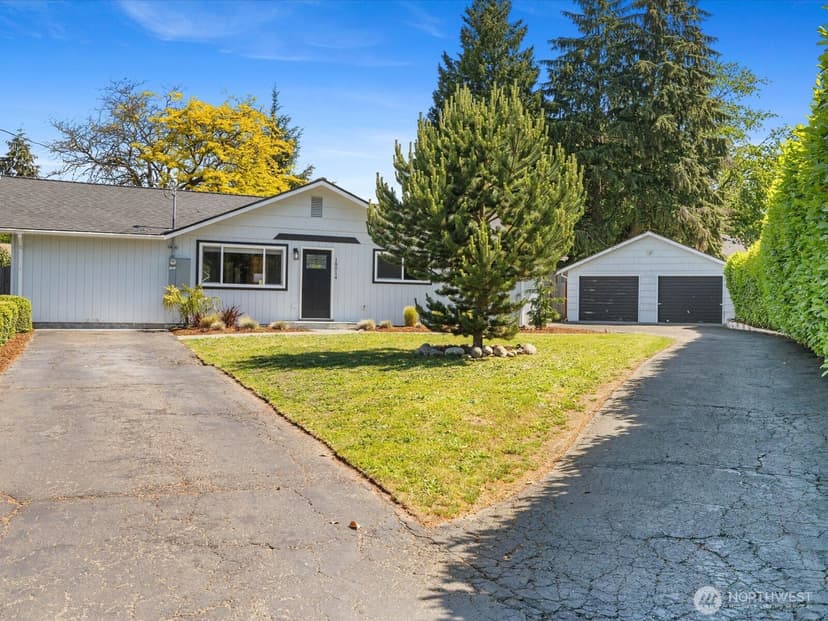 Property photo for 18014 110th Place SE, Renton photo 28