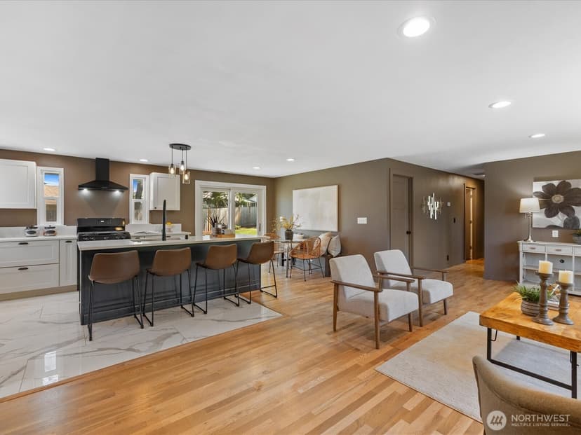 Property photo for 18014 110th Place SE, Renton photo 10