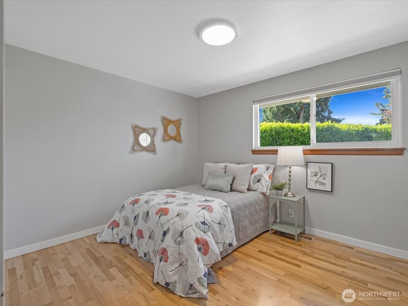 Property photo for 18014 110th Place SE, Renton photo 16