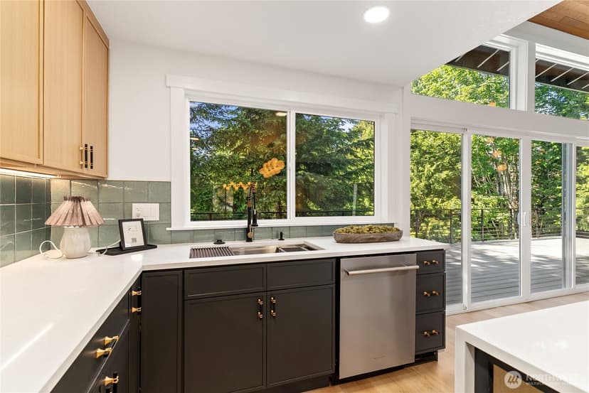 Property photo for 6025 96th Street SW, Mukilteo photo 18
