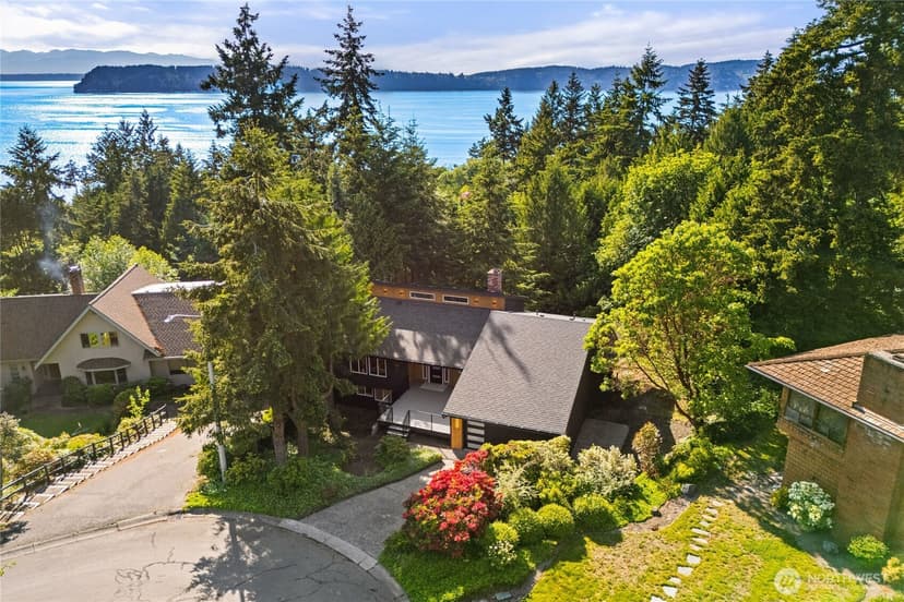 Property photo for 6025 96th Street SW, Mukilteo photo 6