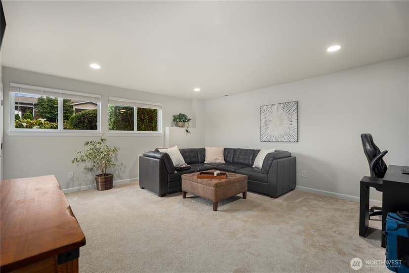 Property photo for 7989 E Barsay Lane, Port Orchard photo 25