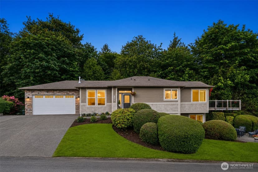 Property photo for 7989 E Barsay Lane, Port Orchard