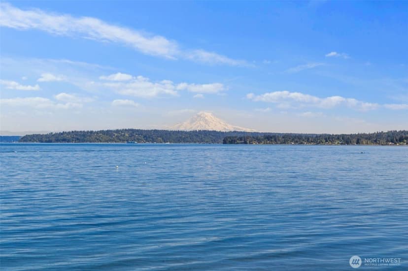 Property photo for 7989 E Barsay Lane, Port Orchard photo 40