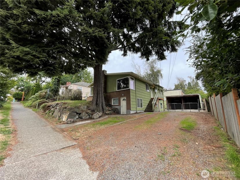 Property photo for 1706 NE 82nd Street, Seattle photo 2