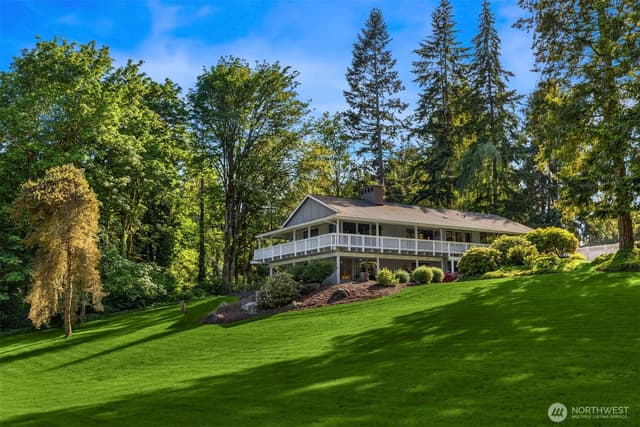 Property photo for 11186 Blue Pond Place NE, Bainbridge Island photo 4