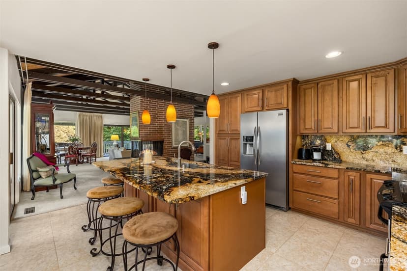 Property photo for 11186 Blue Pond Place NE, Bainbridge Island photo 19