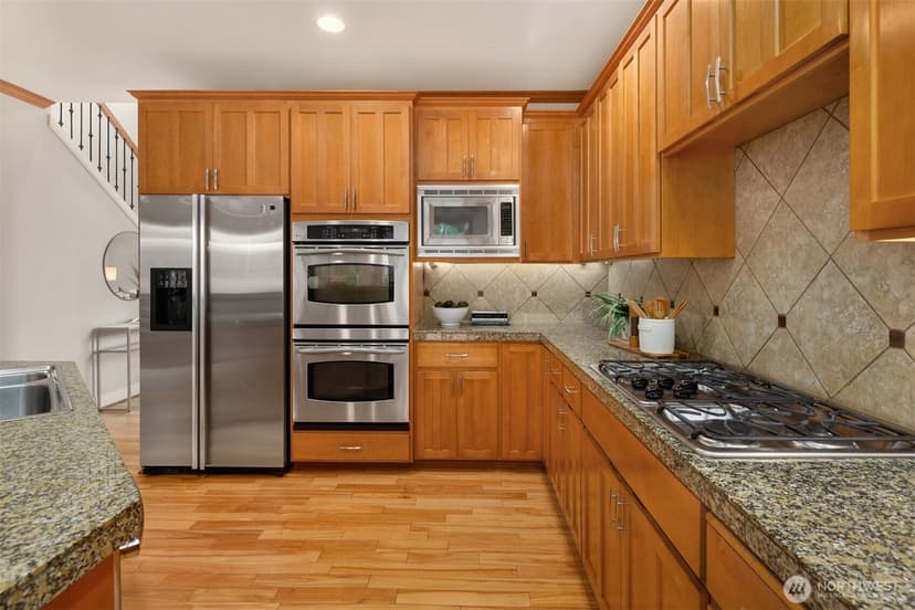 Property photo for 436 Wilderness Peak Drive NW, Issaquah photo 13