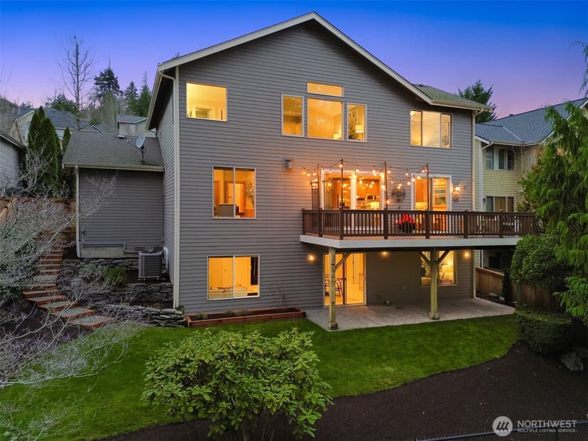 Property photo for 436 Wilderness Peak Drive NW, Issaquah photo 11