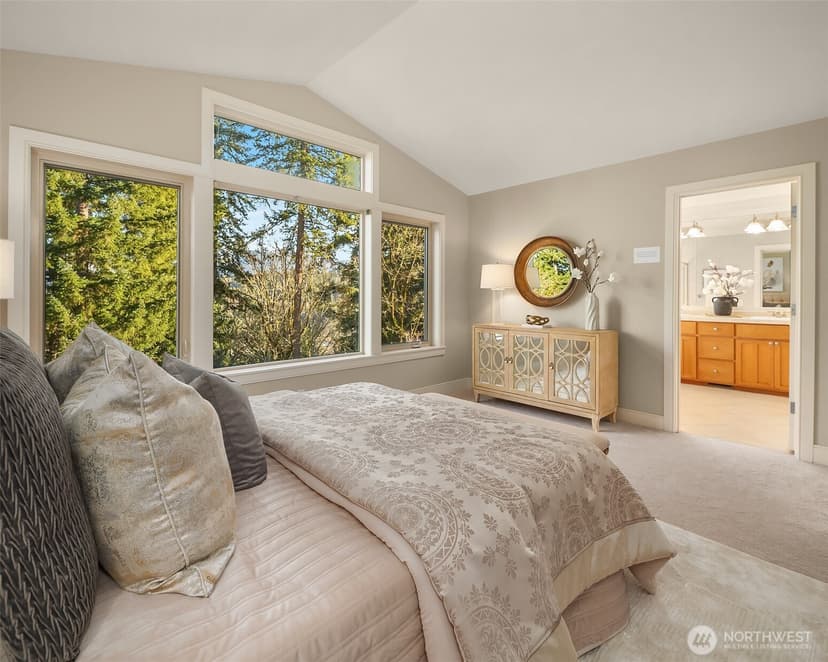 Property photo for 436 Wilderness Peak Drive NW, Issaquah photo 18