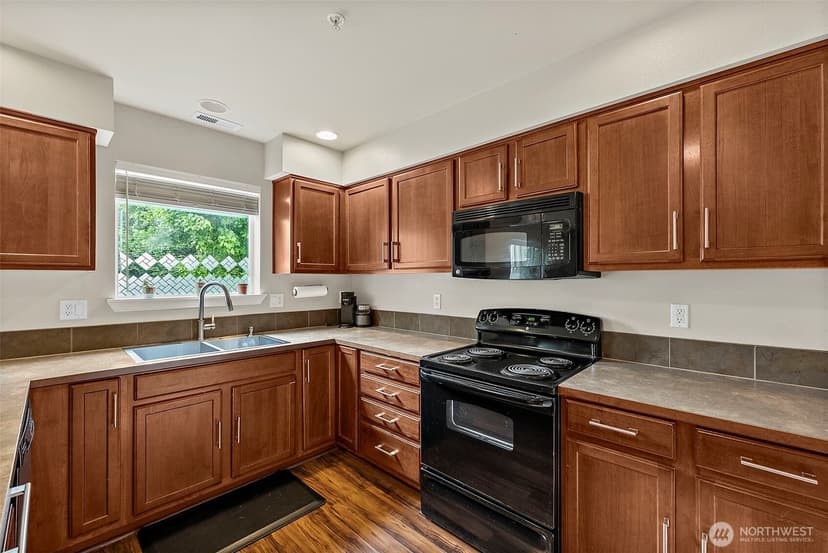 Property photo for 17805 79th Avenue Ct E, Puyallup photo 13