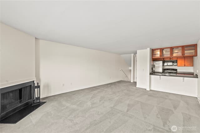 Property photo for 5829 NE 75th Street #A336, Seattle photo 4