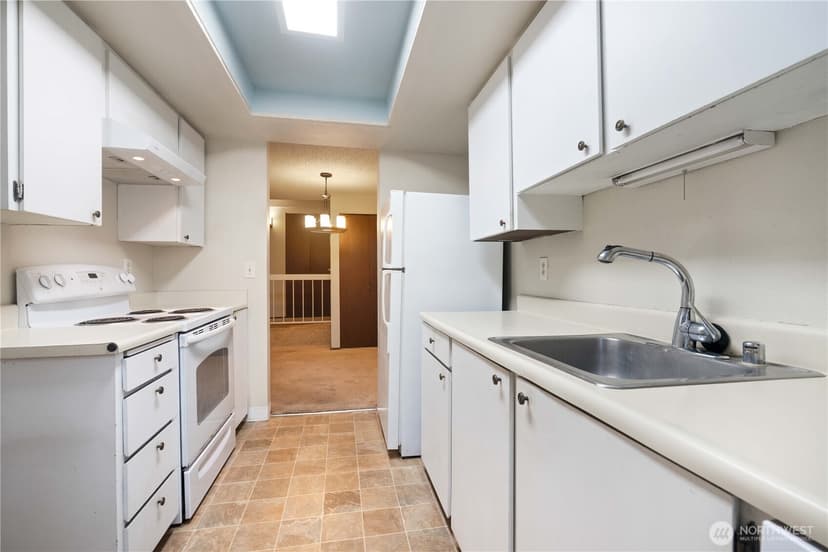 Property photo for 8601 Zircon Drive SW #A4, Lakewood photo 12