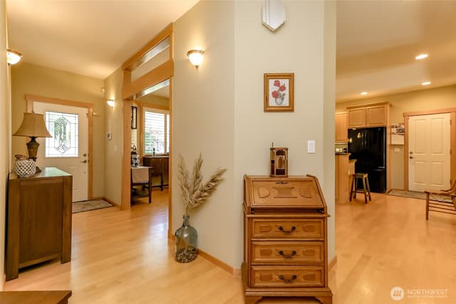 Property photo for 7607 46th Street NW, Gig Harbor photo 2