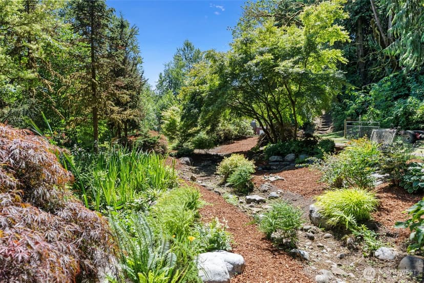Property photo for 17401 Renton Maple Valley Road SE, Maple Valley photo 33