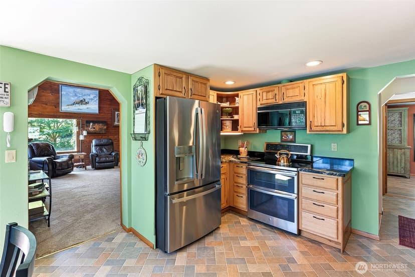 Property photo for 17401 Renton Maple Valley Road SE, Maple Valley photo 8