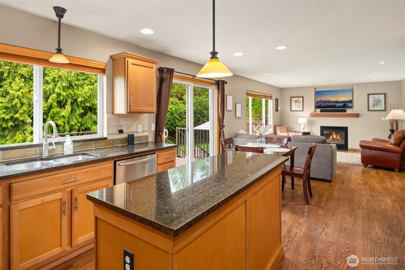 Property photo for 707 122nd Avenue Ct E, Edgewood photo 9