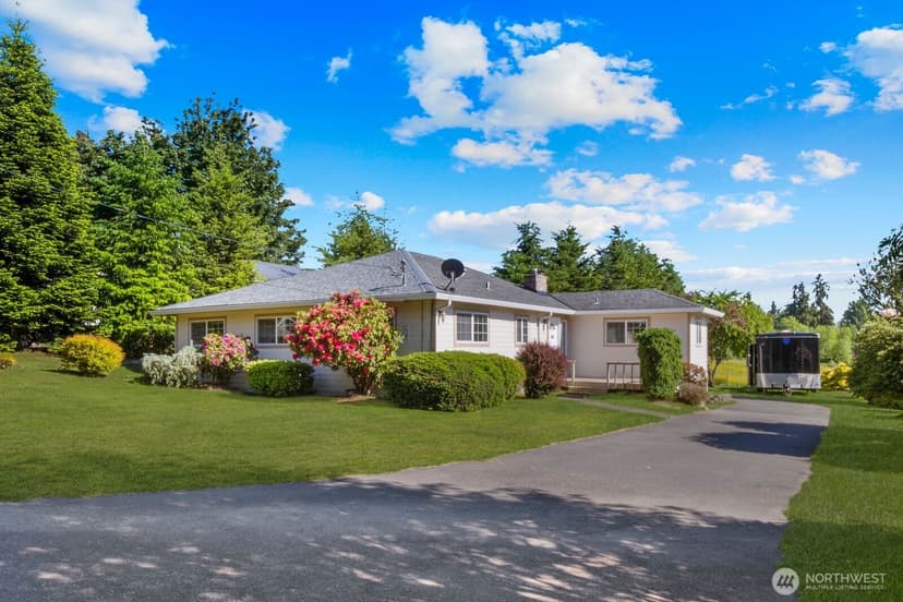 Property photo for 11524 36th Street E, Edgewood photo 4