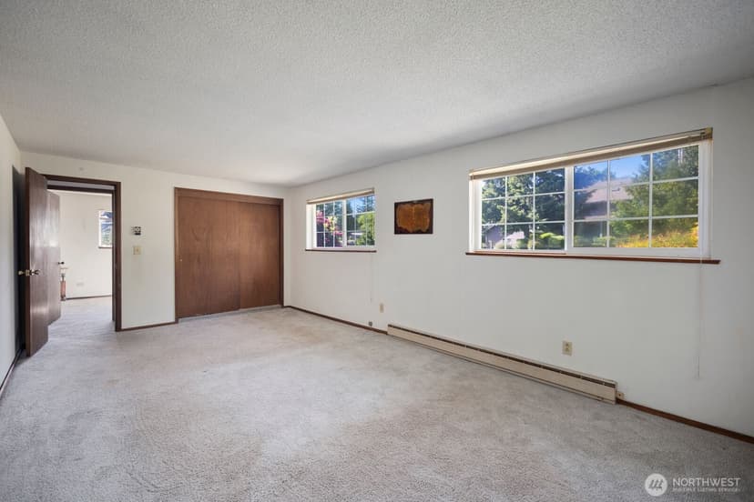 Property photo for 11524 36th Street E, Edgewood photo 21