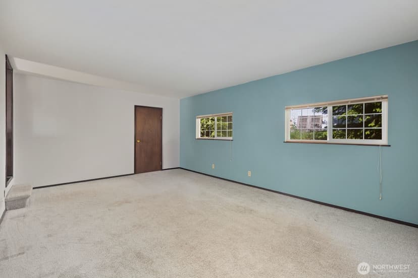 Property photo for 11524 36th Street E, Edgewood photo 23