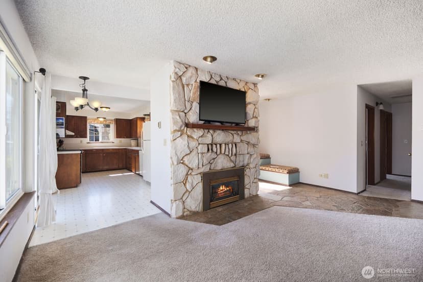 Property photo for 11524 36th Street E, Edgewood photo 30